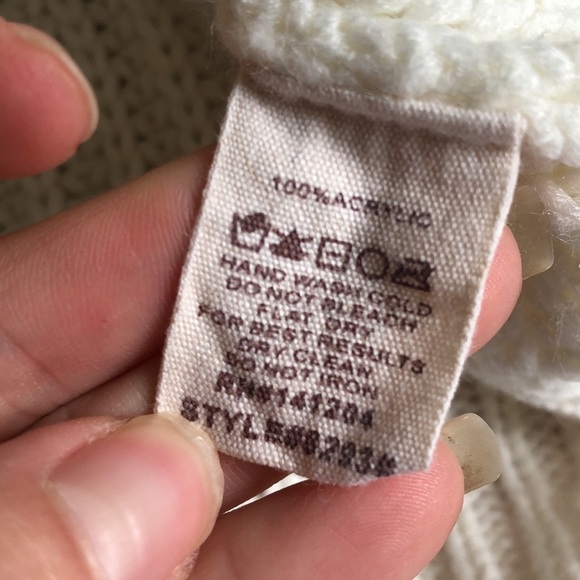 Hem & Thread Distressed Knit Star Embroidered V Neck Sweatshirt Fourth OF July - Picture 16 of 16